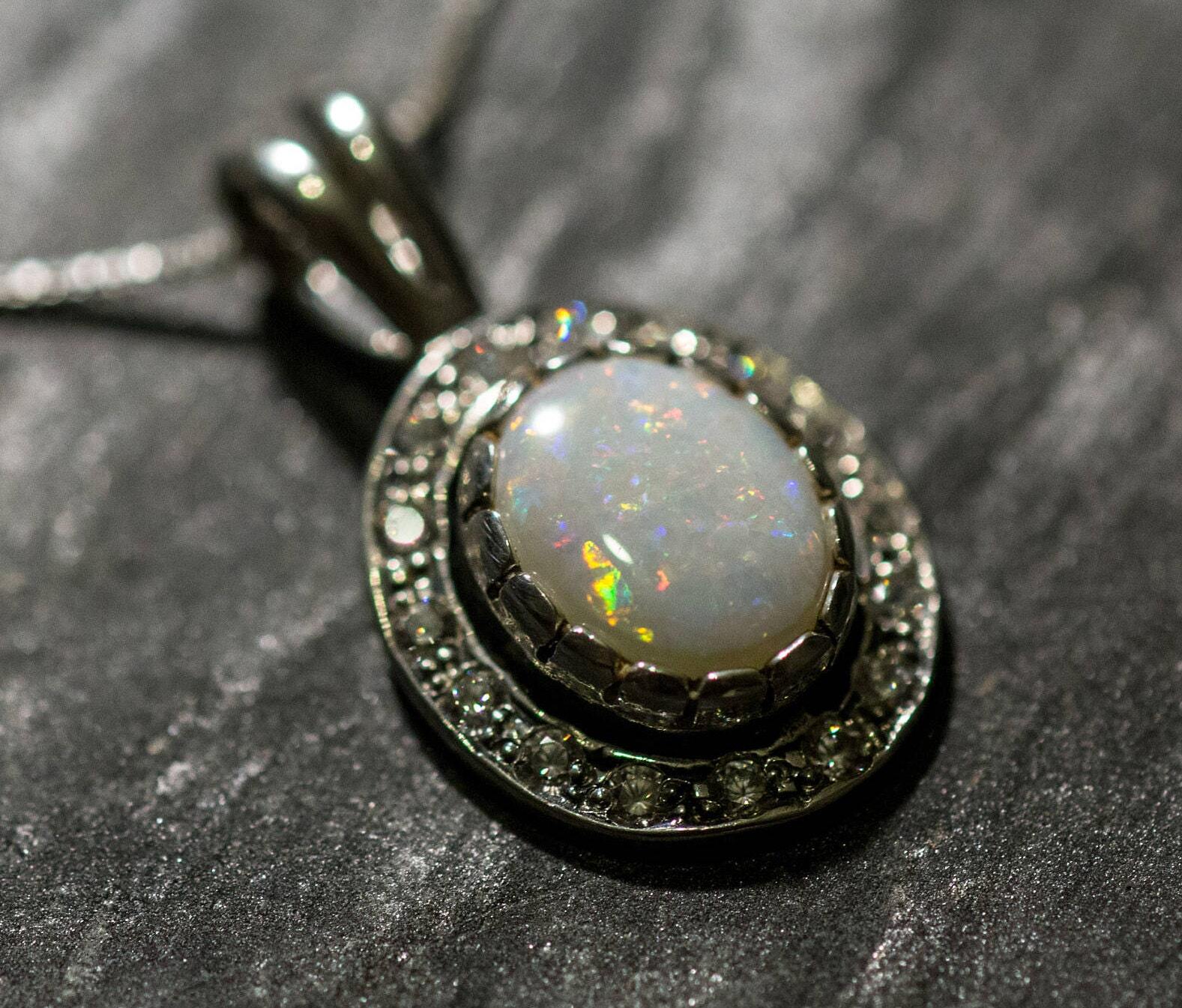 Australian Opal Pendant on a textured chain.. - GiGi Ferranti Jewelry